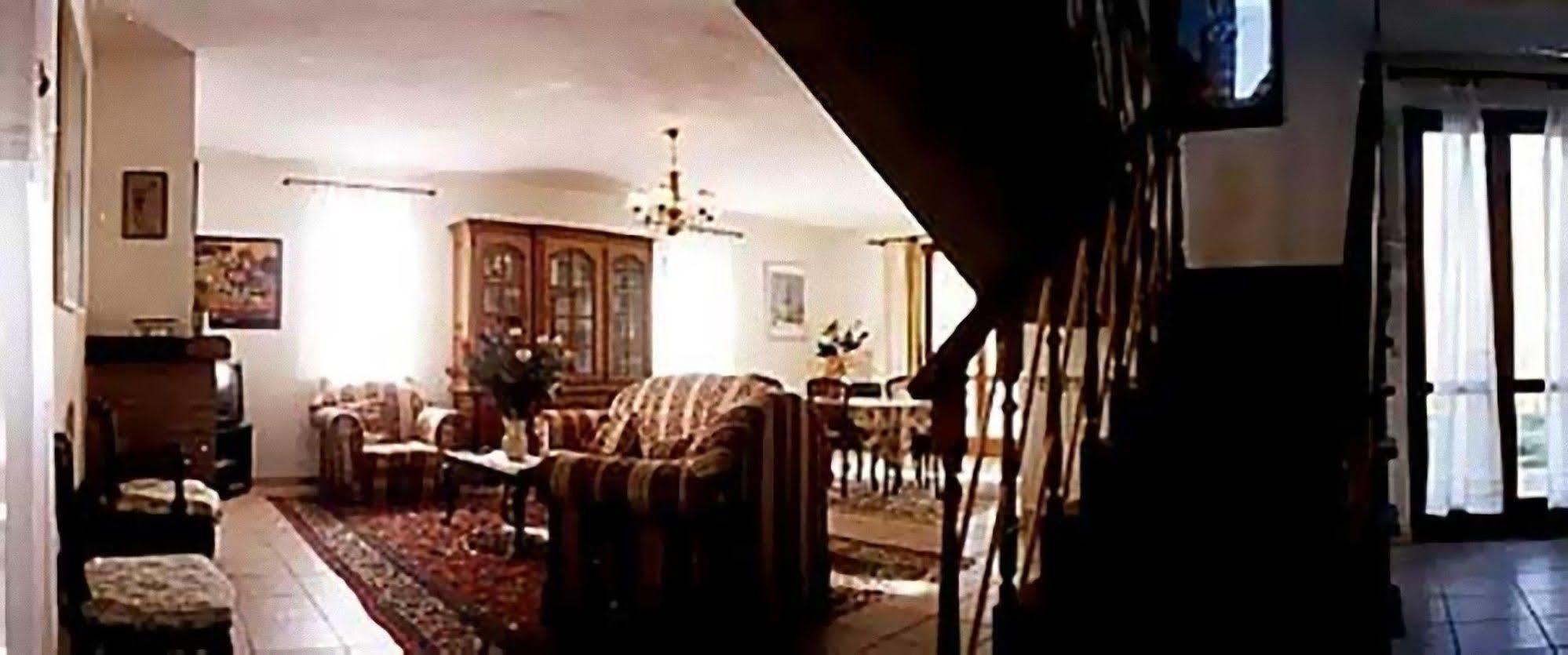 Podere"Sulle Soglie Del Bosco" Appartament And Rooms Pescia Buitenkant foto