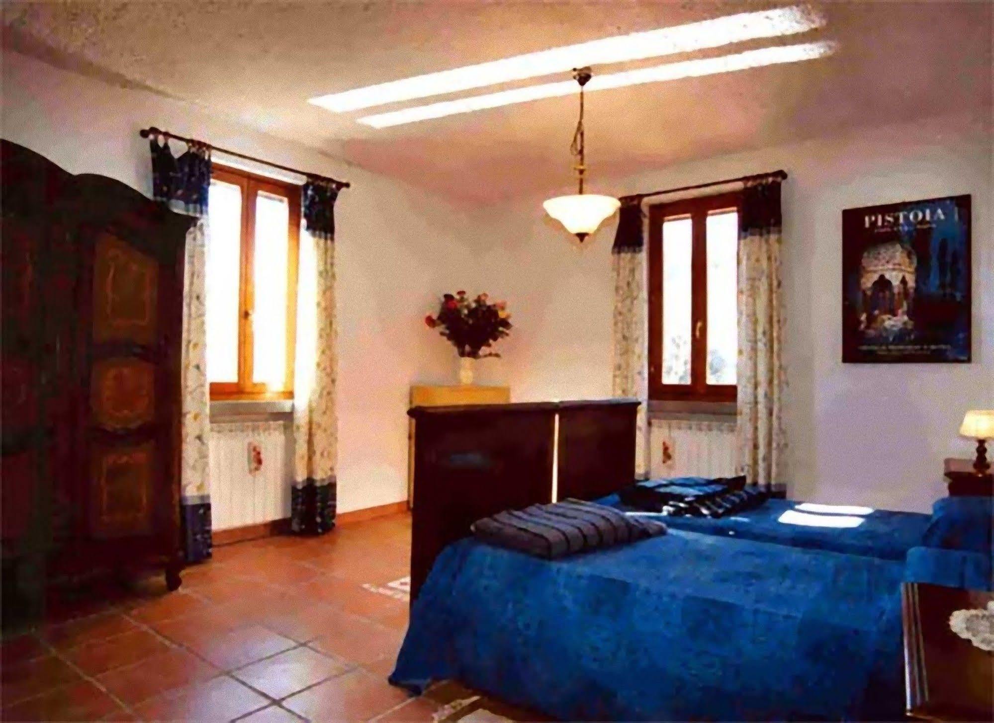 Podere"Sulle Soglie Del Bosco" Appartament And Rooms Pescia Buitenkant foto