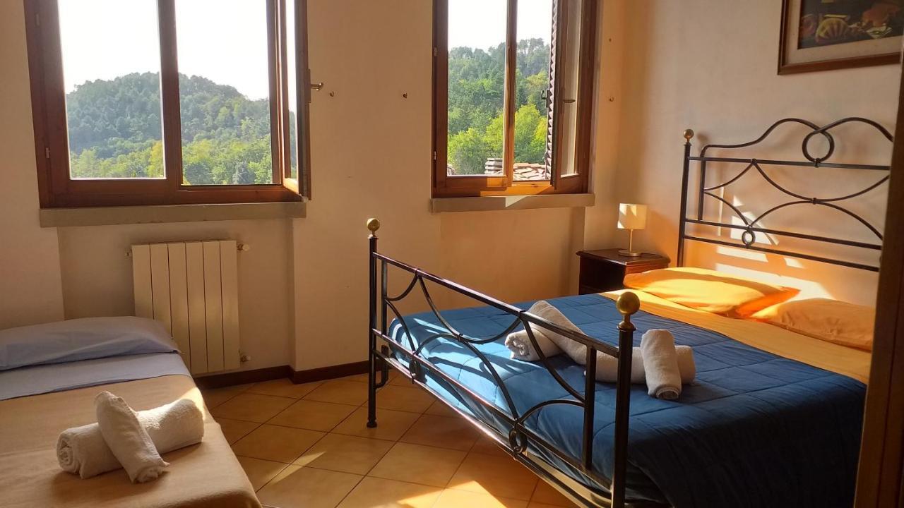 Podere"Sulle Soglie Del Bosco" Appartament And Rooms Pescia Buitenkant foto